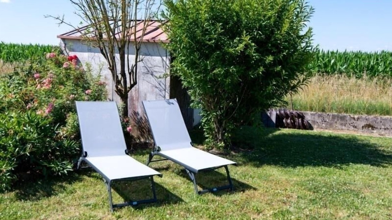 Photo of Outdoor in Etain
