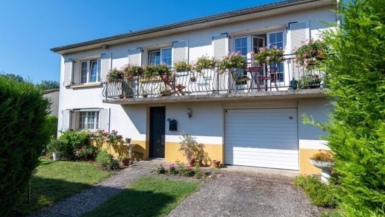 Photo of Outdoor in Etain