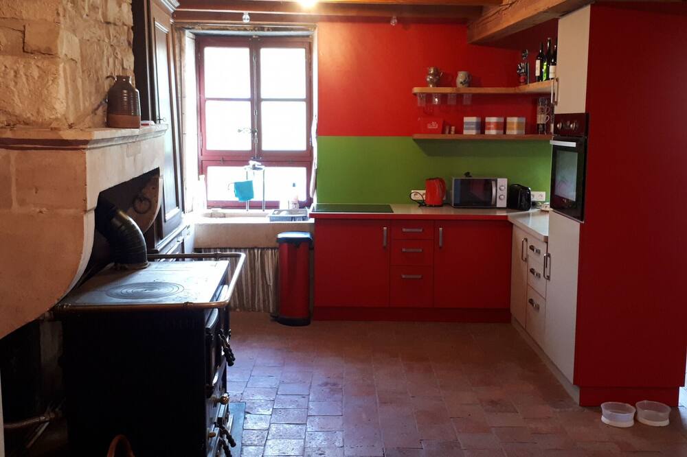 Photo of Kitchen in Mauvages