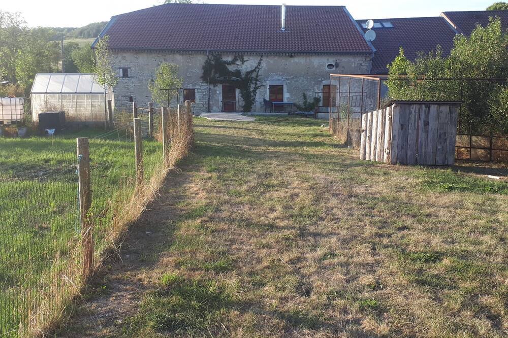 Photo of Outdoor in Mauvages
