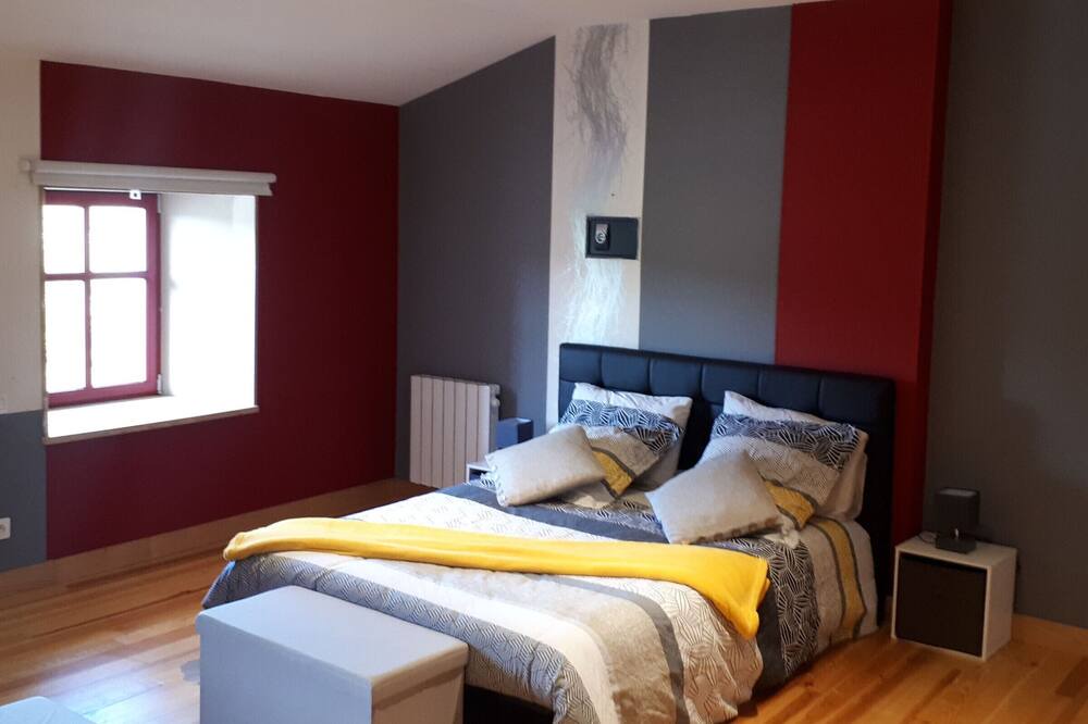 Photo of Bedroom in Mauvages