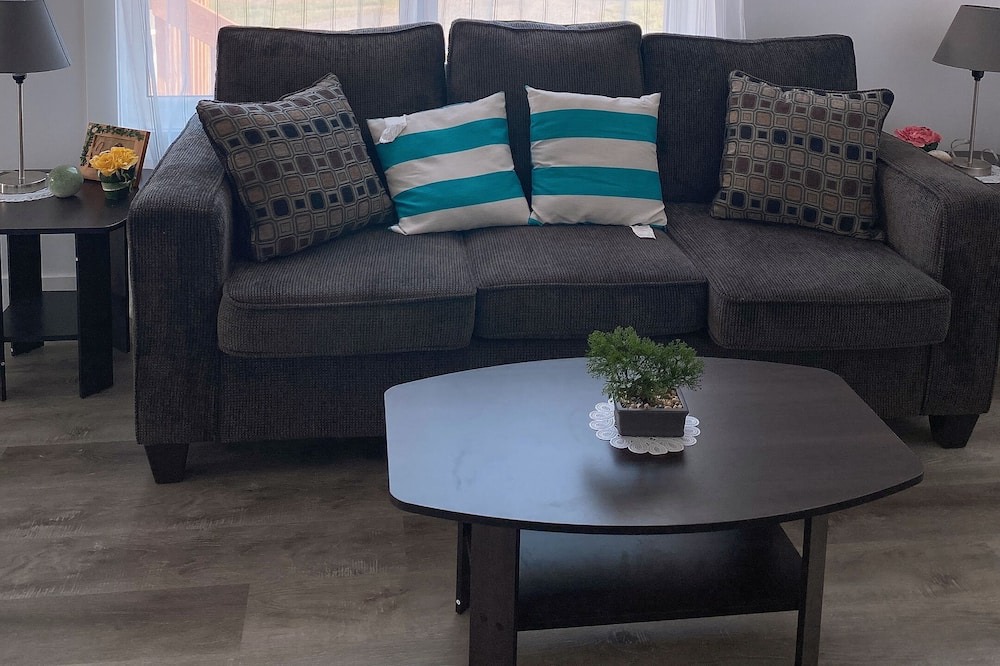 Photo of Livingroom in Brackley Beach