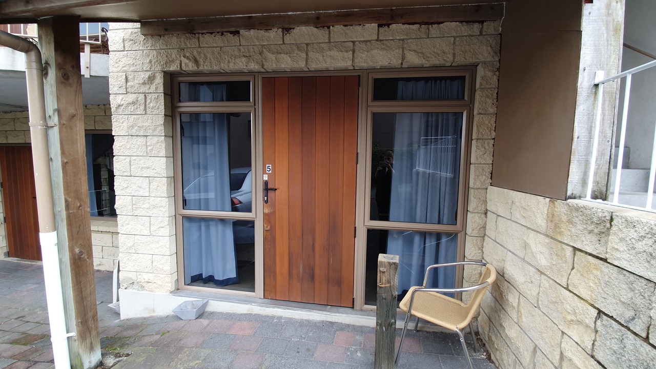 Photo of Patio Balcony in Hamilton Lake
