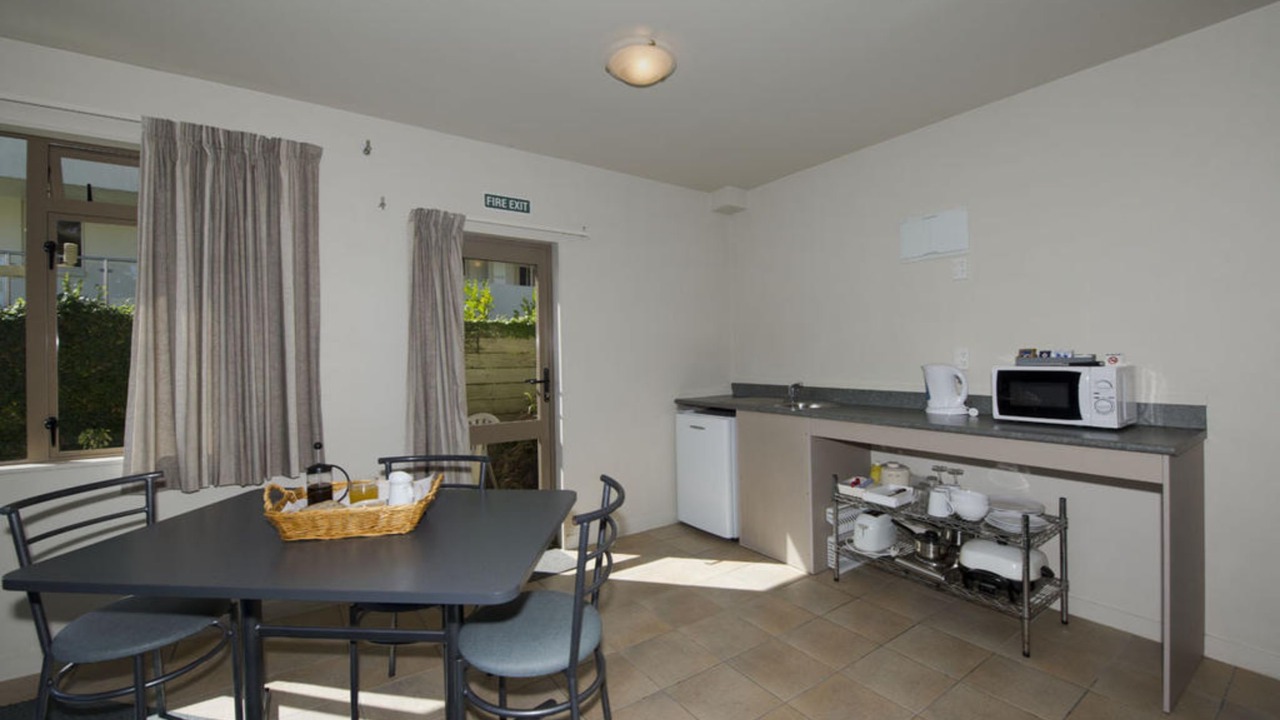 Photo of Kitchen in Hamilton Lake