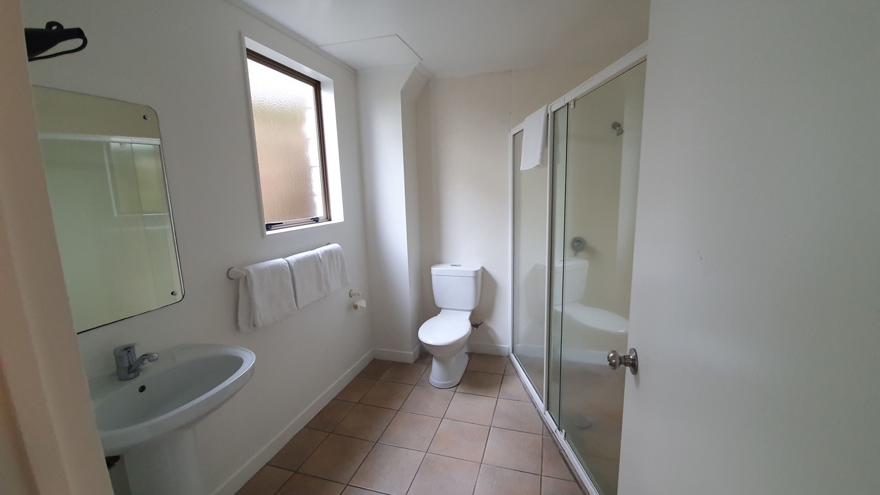 Photo of Others in Hamilton Lake