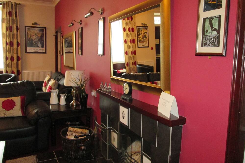 Photo of Others in Lanark