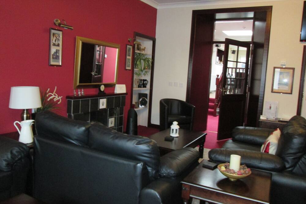 Photo of Others in Lanark