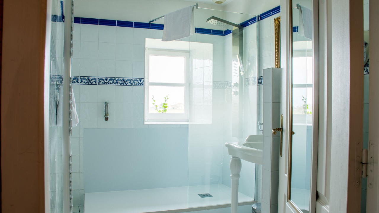 Photo of Bathroom in Sauternes