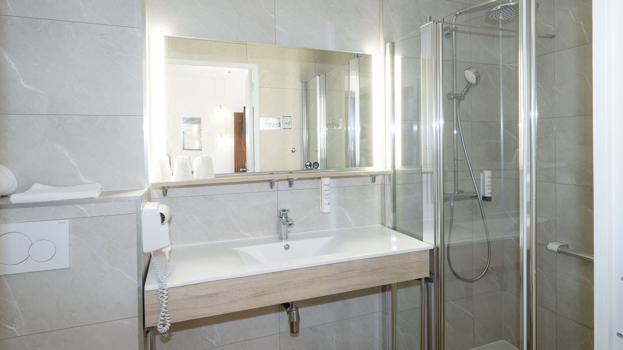 Photo of Bathroom in La Roche-sur-Foron