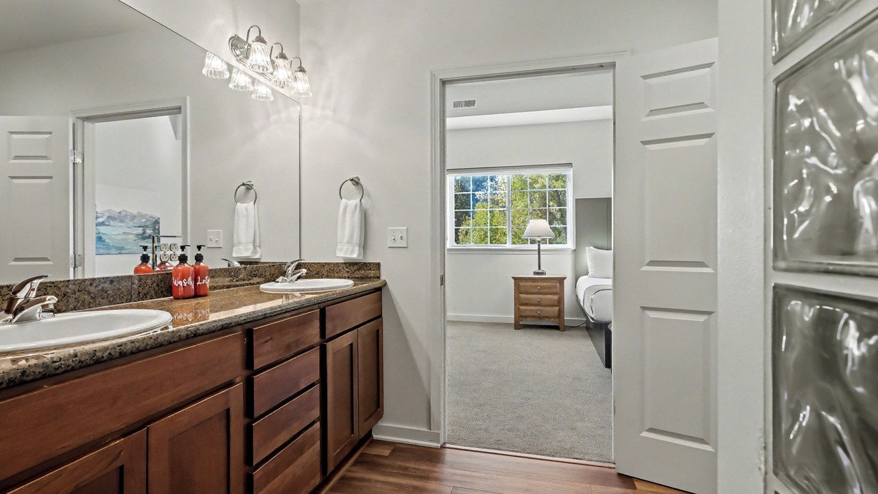 Photo of Bathroom in Leavenworth