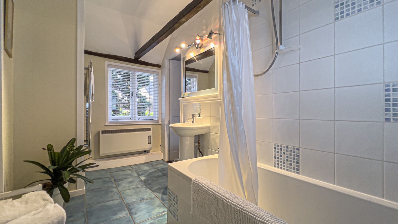 Photo of Bathroom in Tenterden