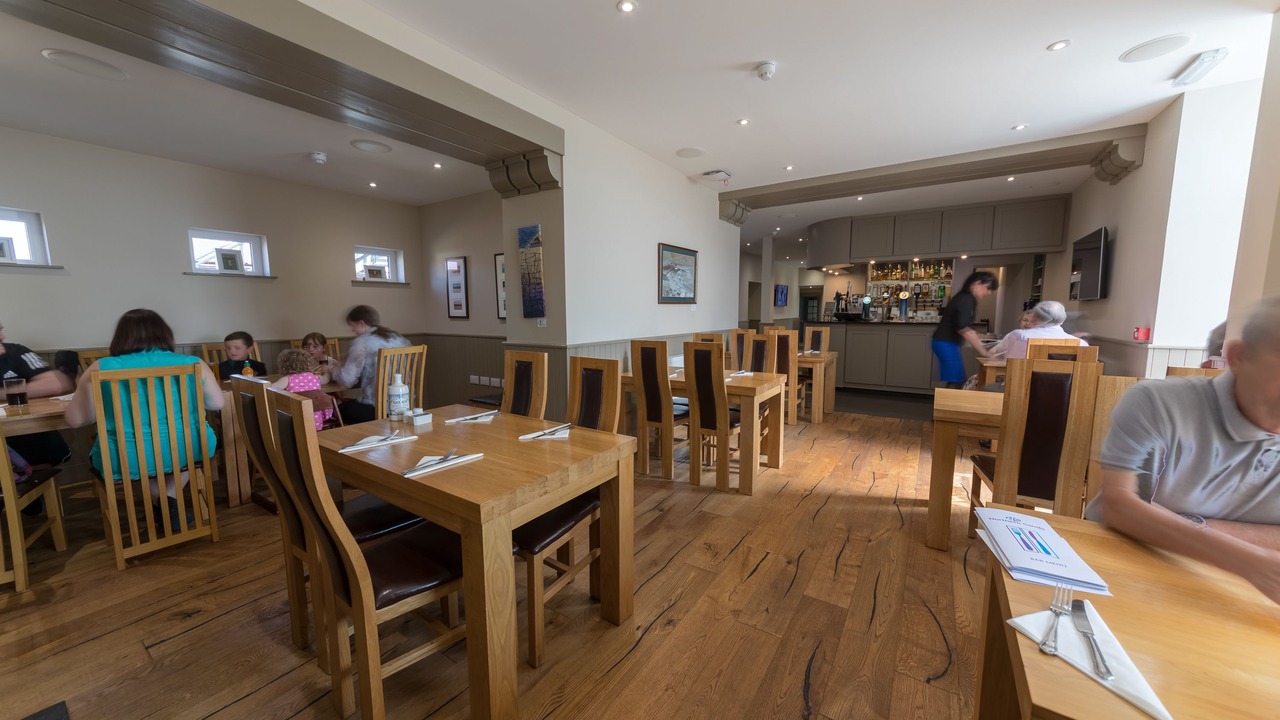 Photo of Others in Hunspow