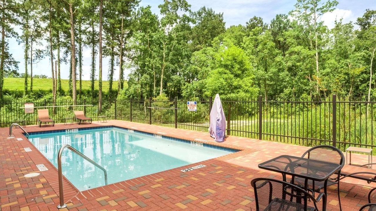 Photo of Outdoor in Mandeville