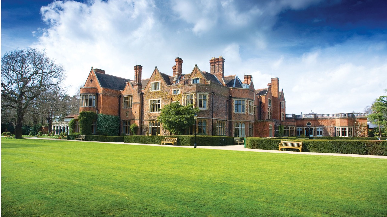 Photo of Outdoor in Coombe Hill