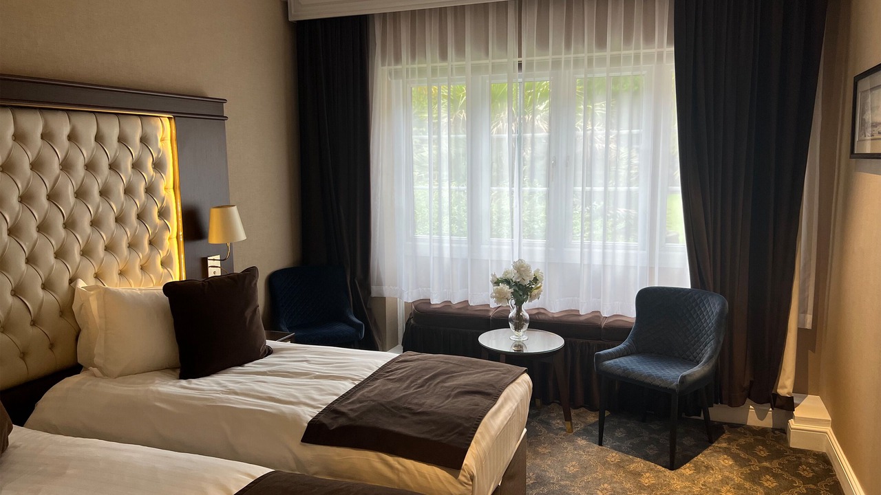 Photo of Bedroom in Coombe Hill