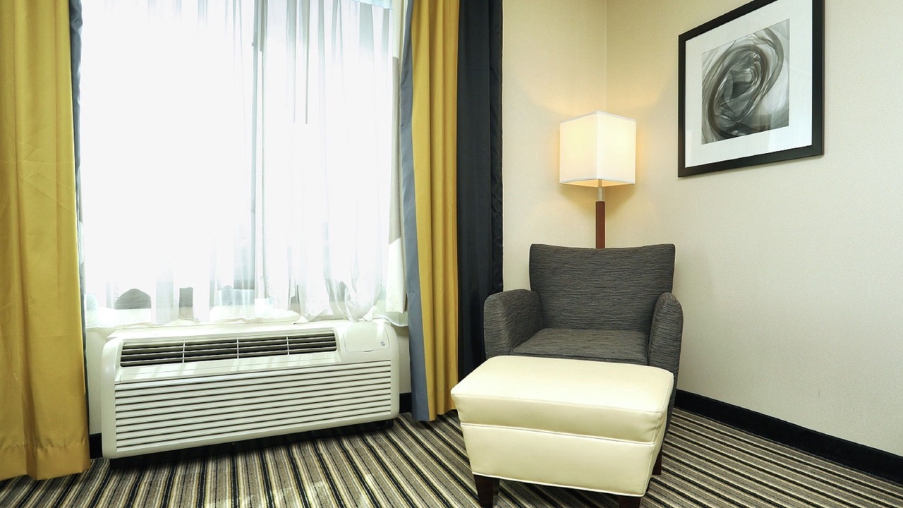 Photo of Bedroom in Batavia
