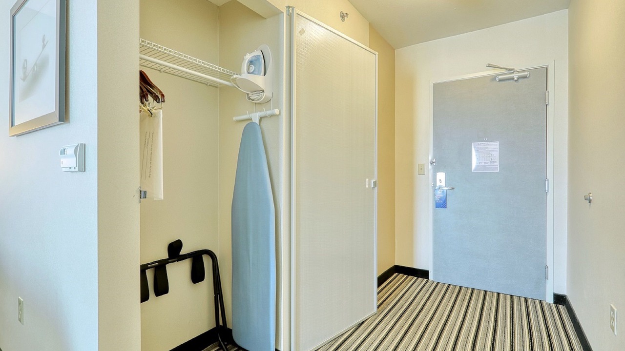 Photo of Bedroom in Batavia