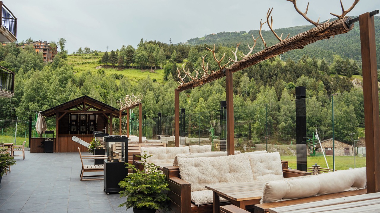 Photo of Patio Balcony in Incles