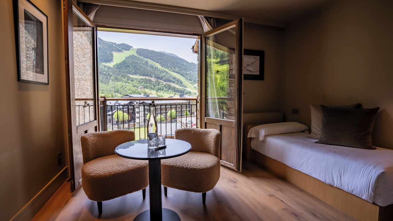 Photo of Bedroom in Incles