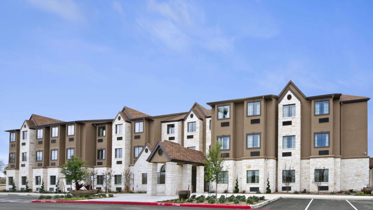 Photo of Buildings in Round Rock
