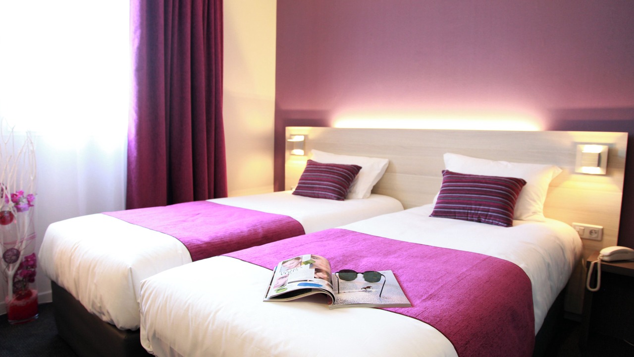 Photo of Bedroom in Theix-Noyalo