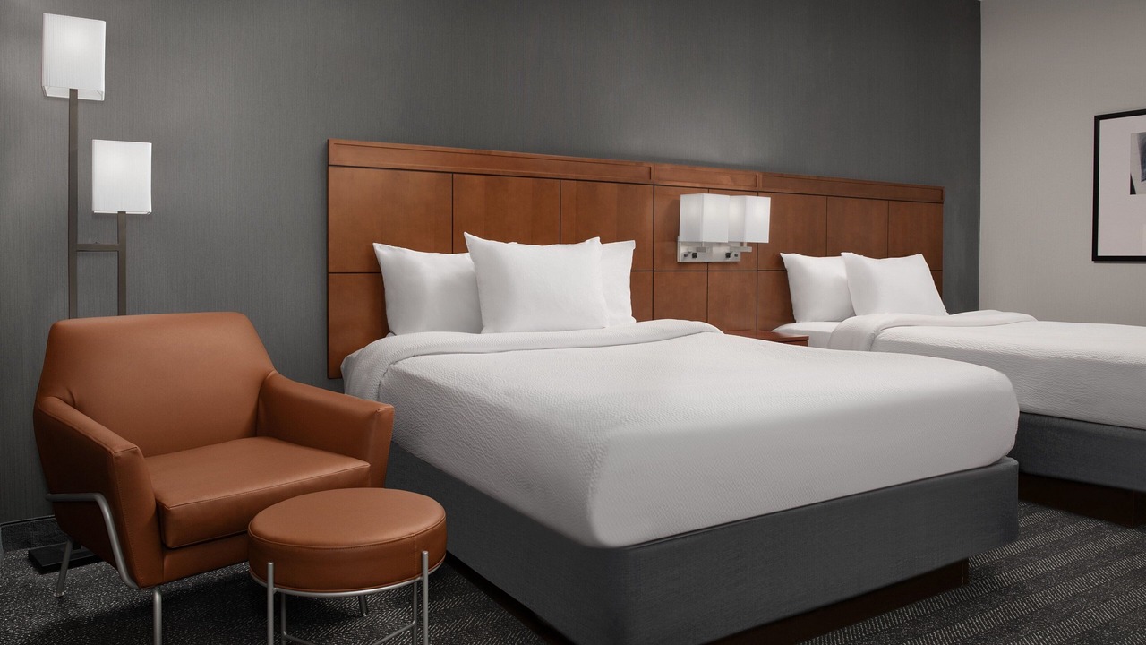 Photo of Others in Downtown Syracuse