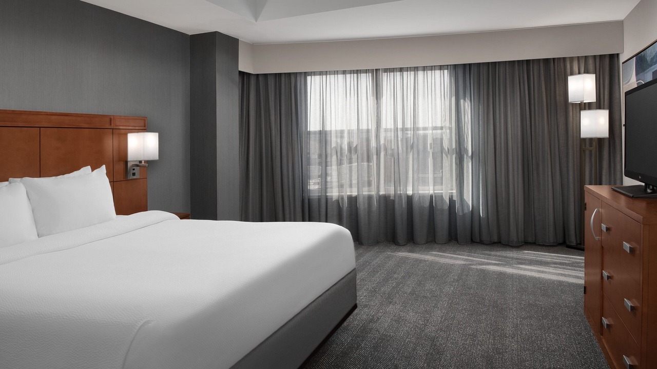 Photo of Others in Downtown Syracuse