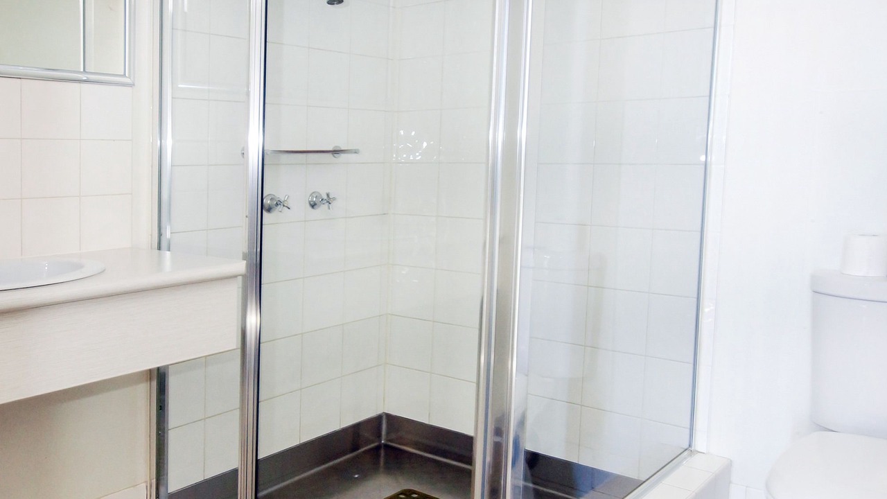 Photo of Bathroom in Mount Isa City