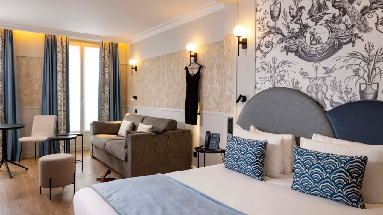Photo of Bedroom in Quartier du Gros-Caillou