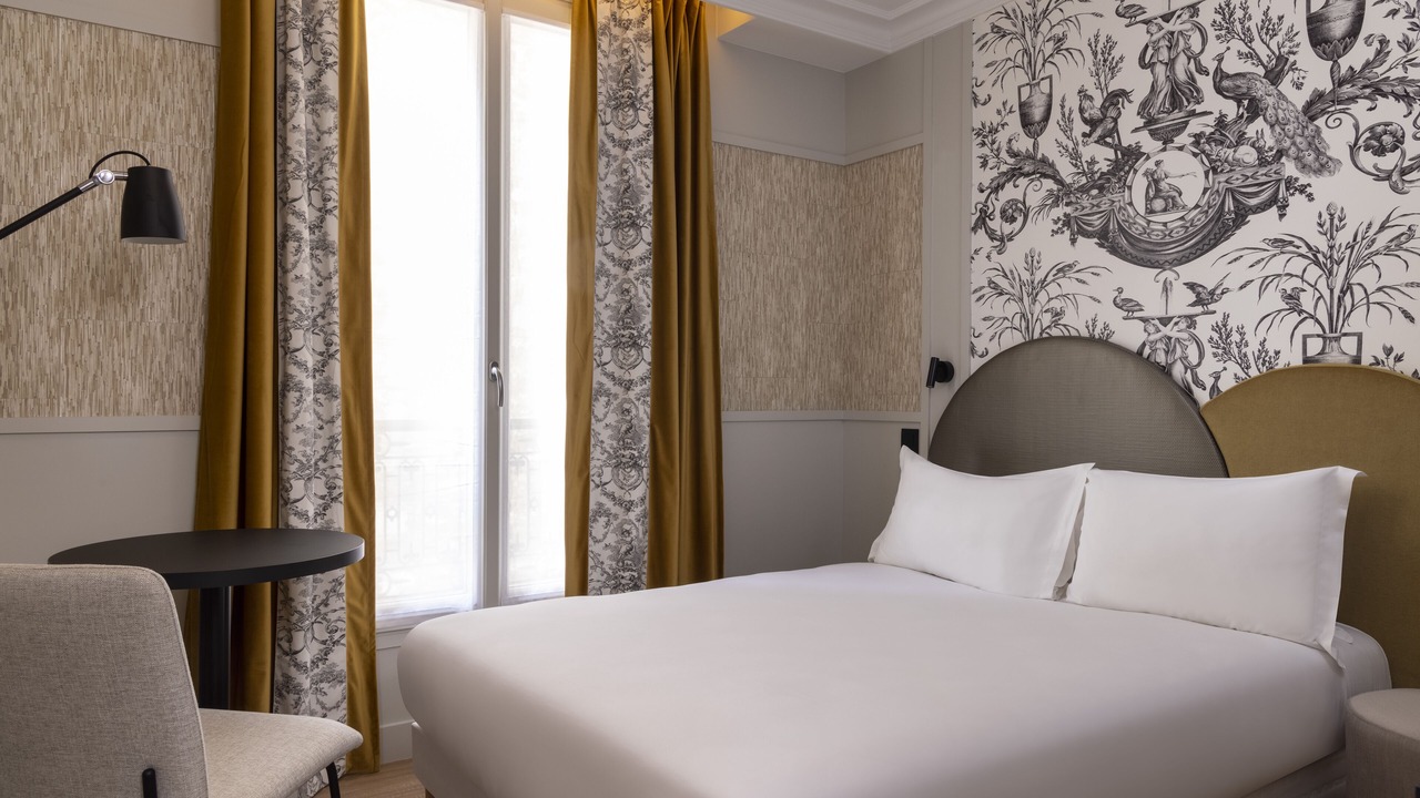 Photo of Bedroom in Quartier du Gros-Caillou