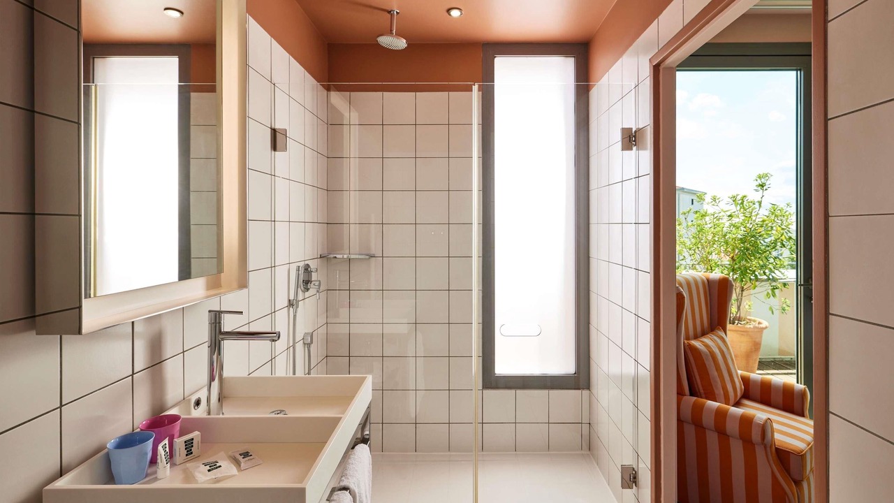 Photo of Bedroom in Lyon City Centre