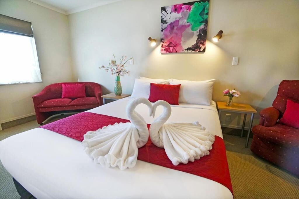 Photo of Others in Hamilton Lake