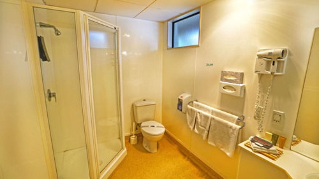 Photo of Others in Hamilton Lake