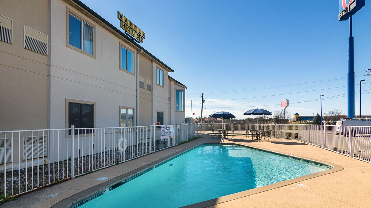 Photo of Outdoor in Terrell