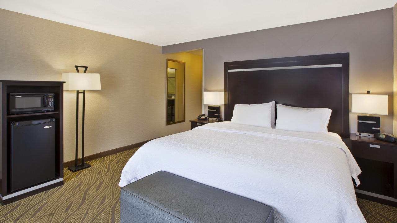 Photo of Bedroom in Elyria