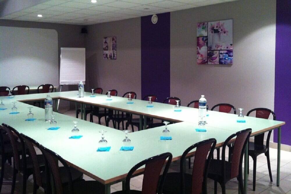 Photo of Others in Louvigne-de-Bais