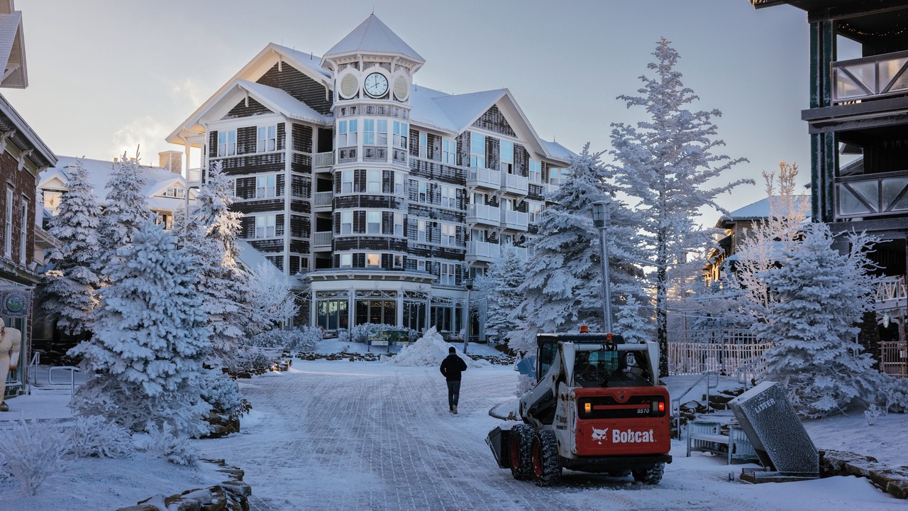 Photo of Outdoor in Snowshoe