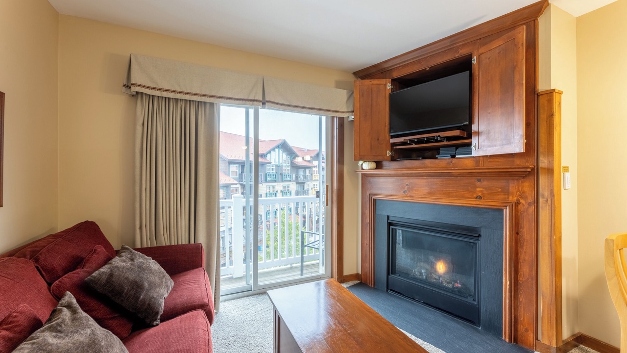 Photo of Livingroom in Snowshoe