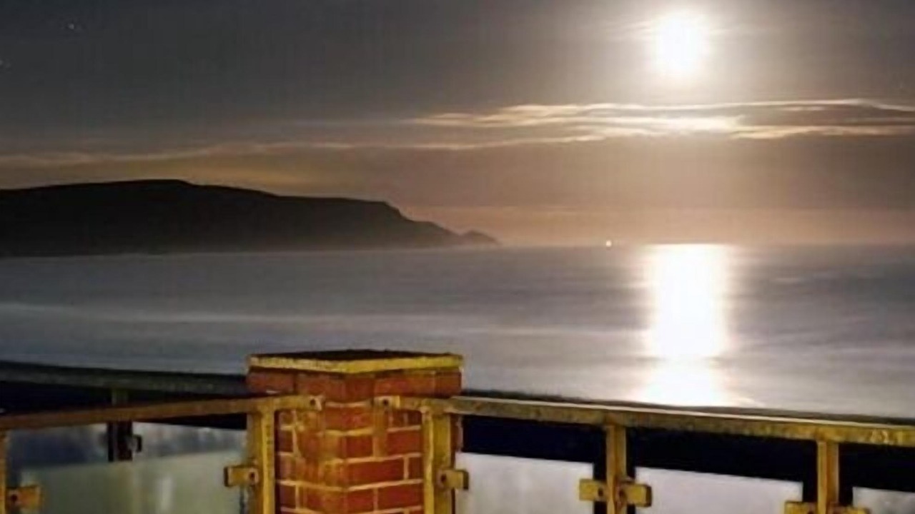 Photo of Patio Balcony in Widemouth Bay