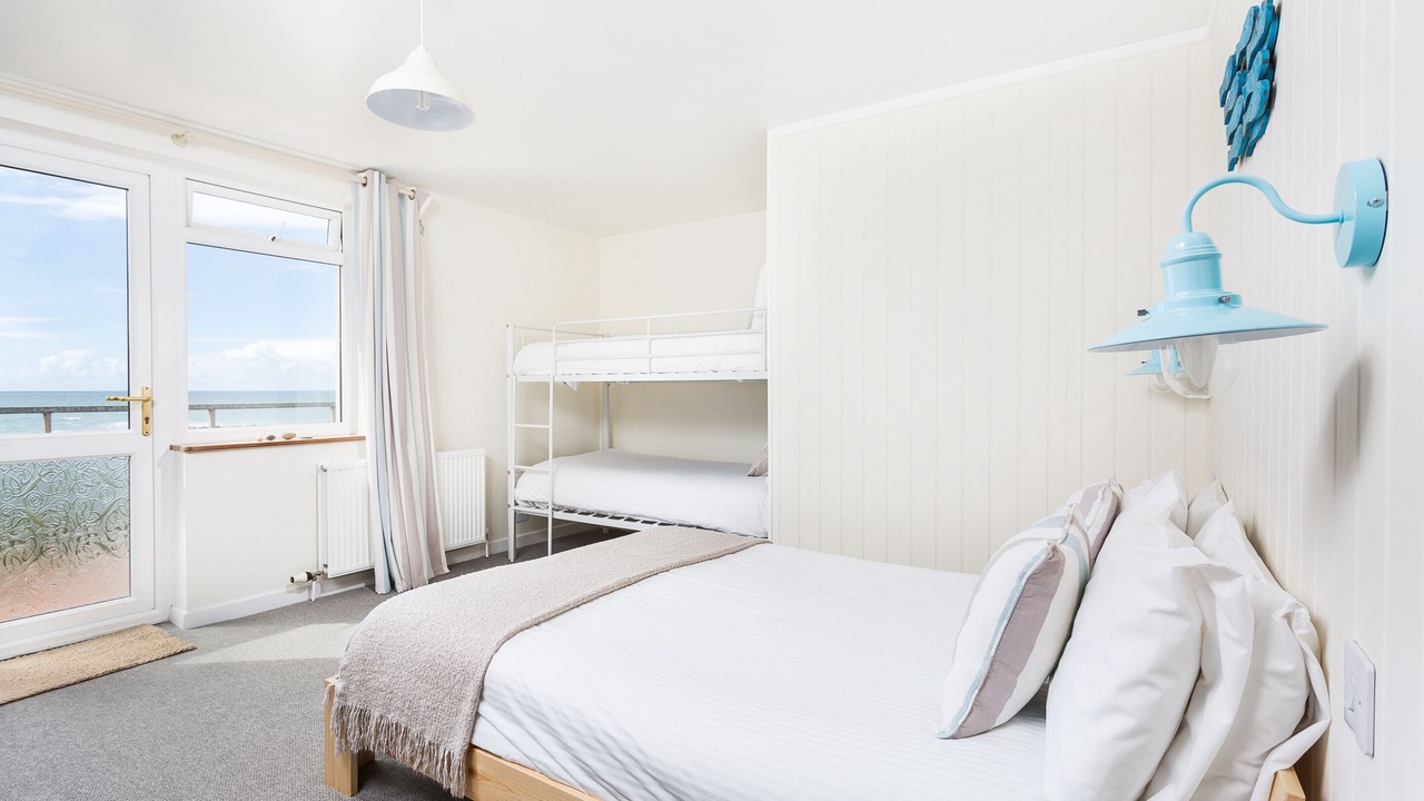 Photo of Patio Balcony in Widemouth Bay