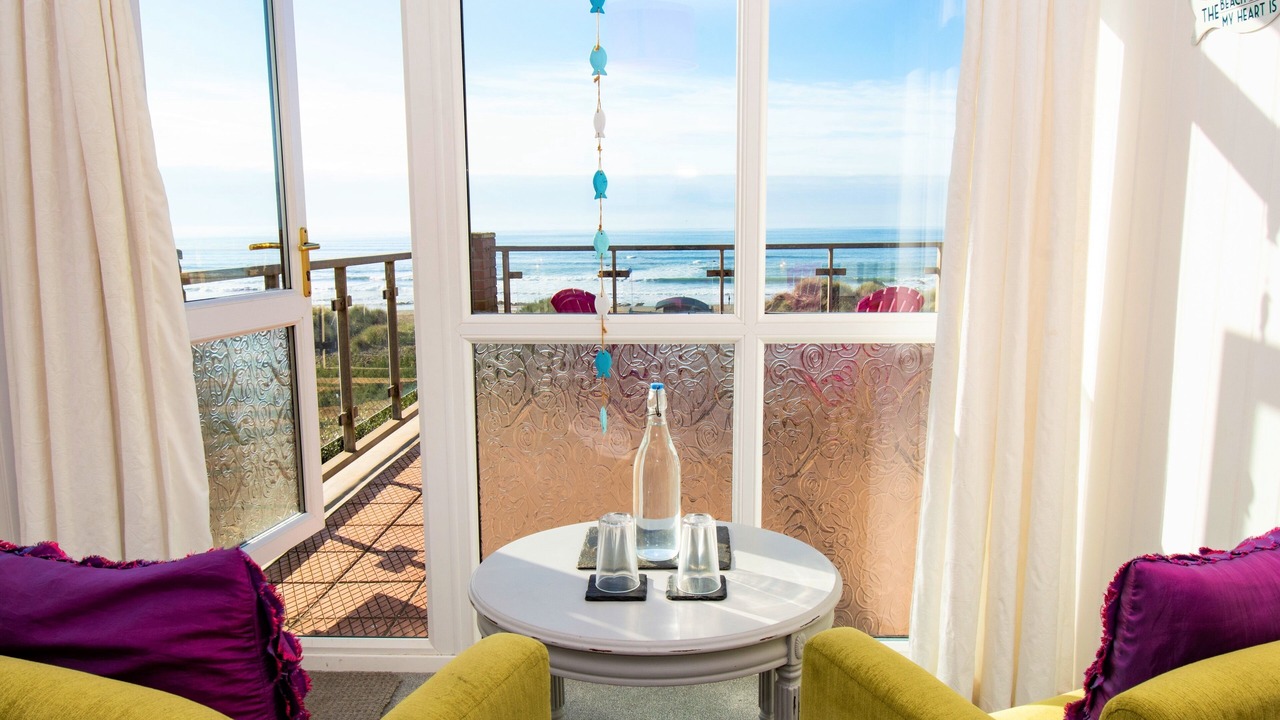 Photo of Patio Balcony in Widemouth Bay
