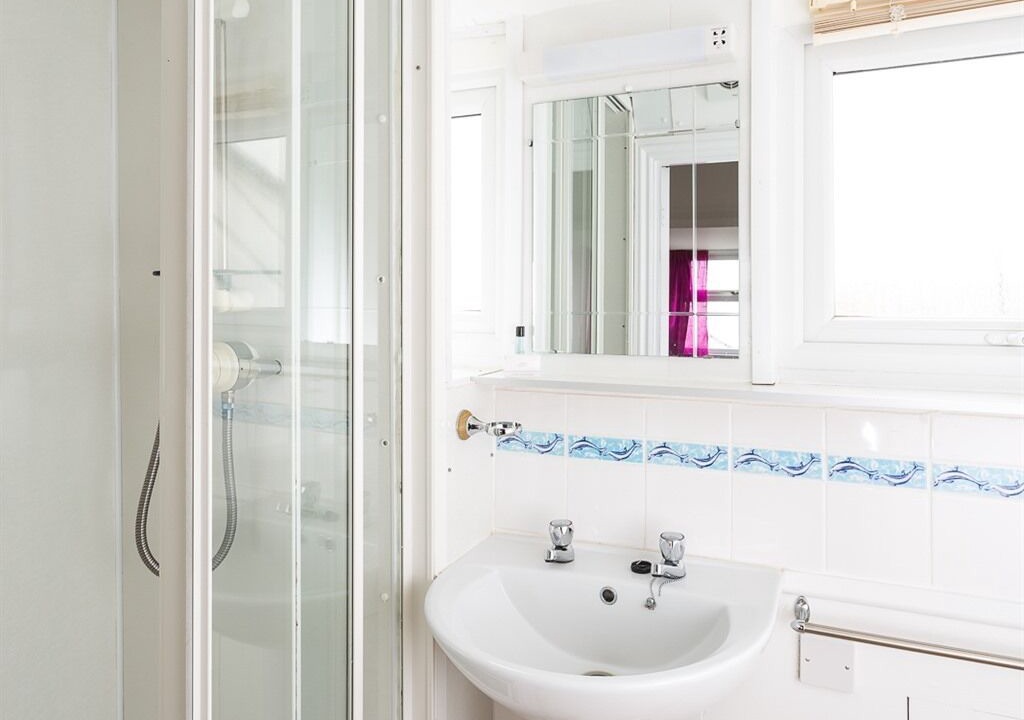 Photo of Bathroom in Widemouth Bay