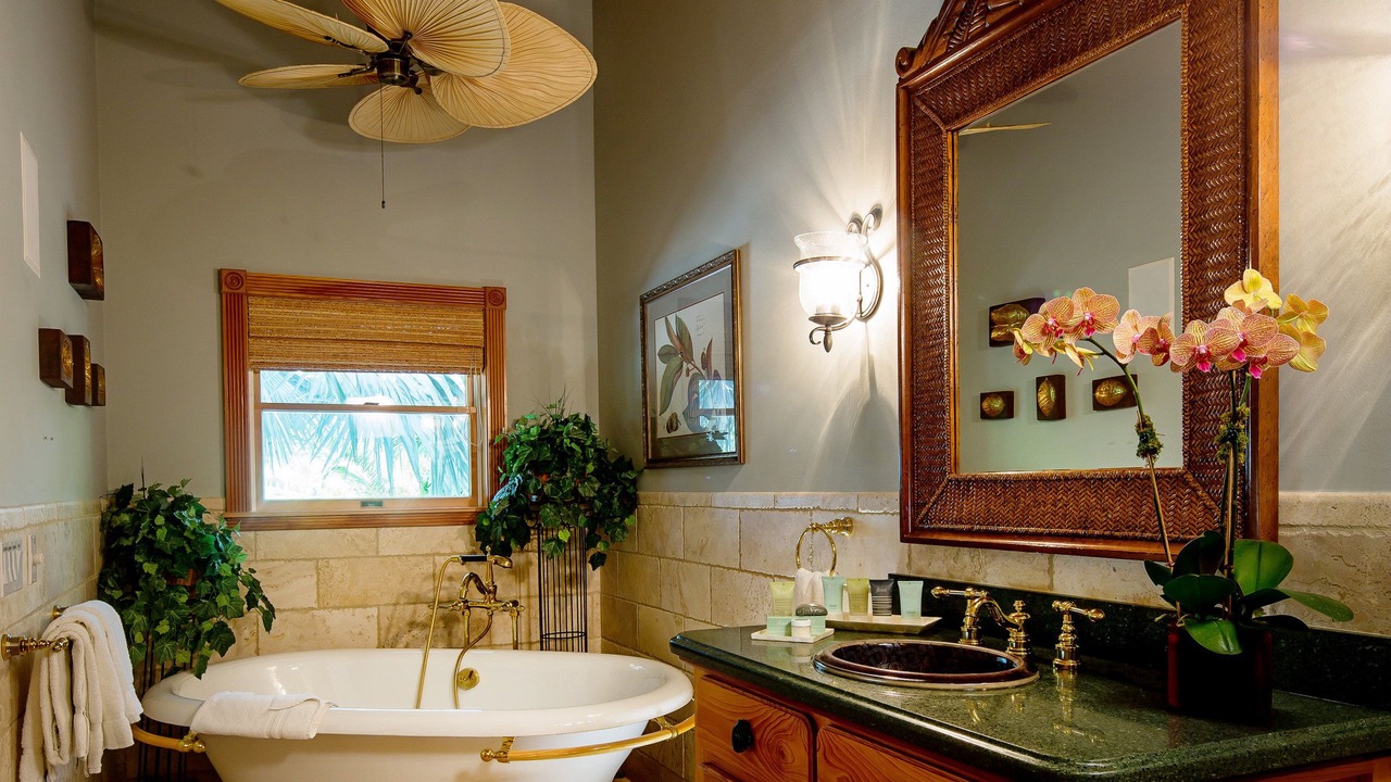 Photo of Bathroom in Islamorada