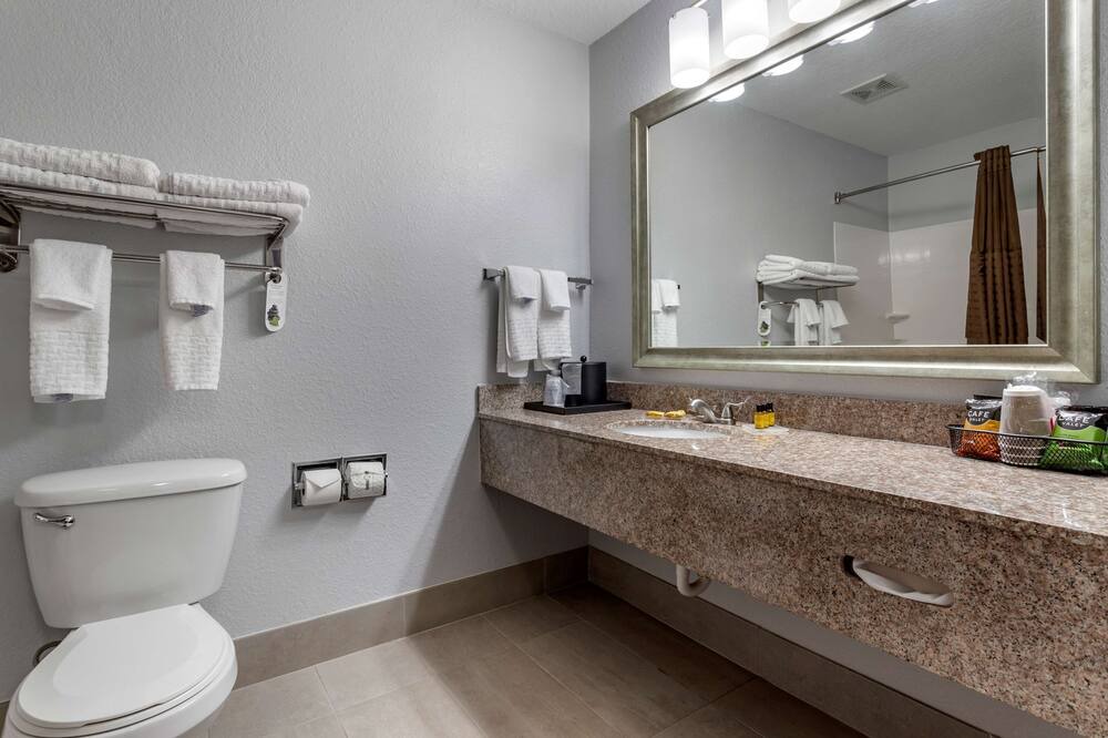 Photo of Bathroom in Vidor