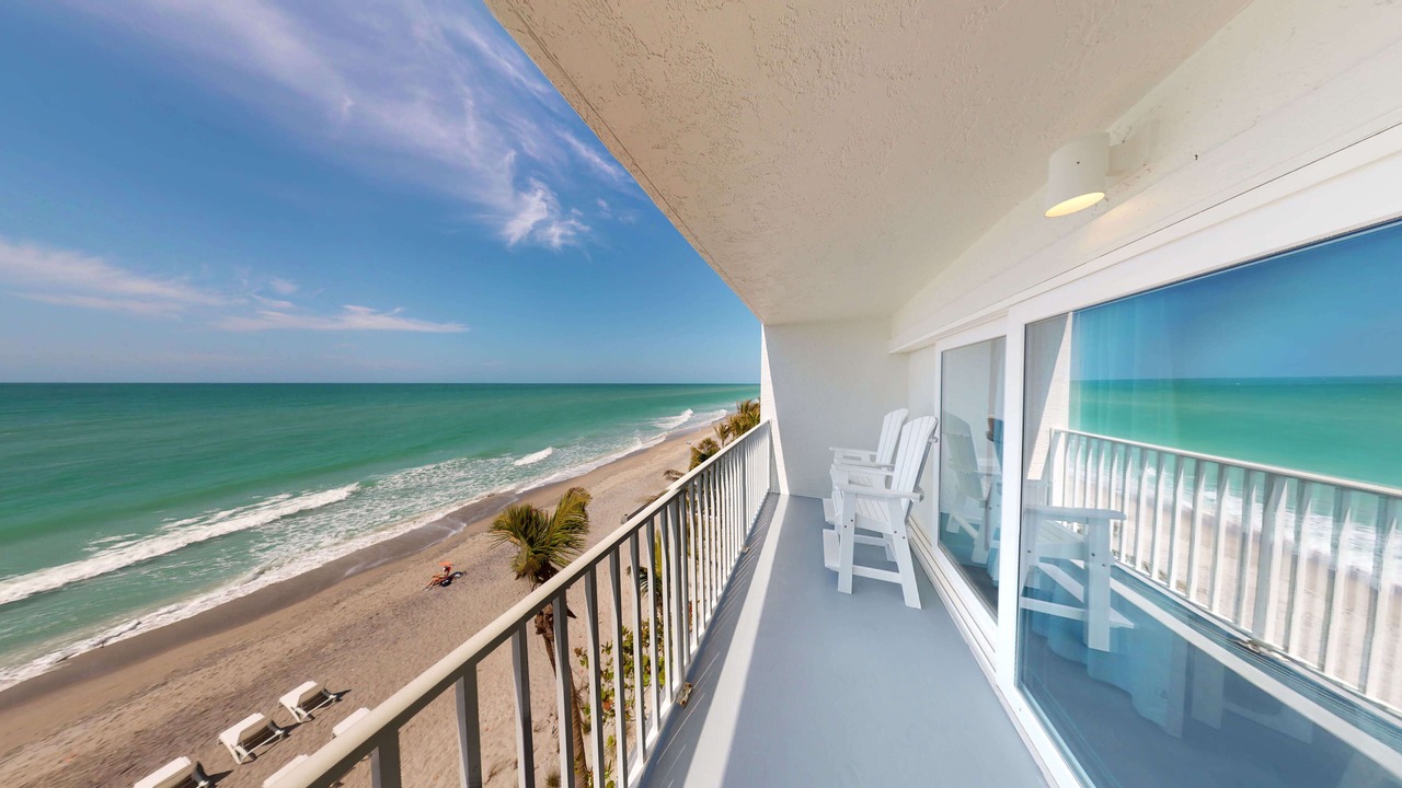 Photo of Patio Balcony in Englewood