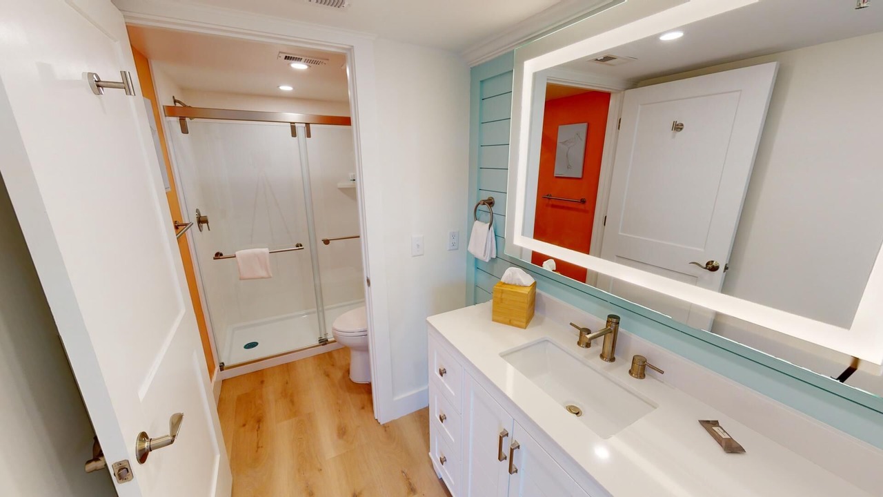 Photo of Bathroom in Englewood