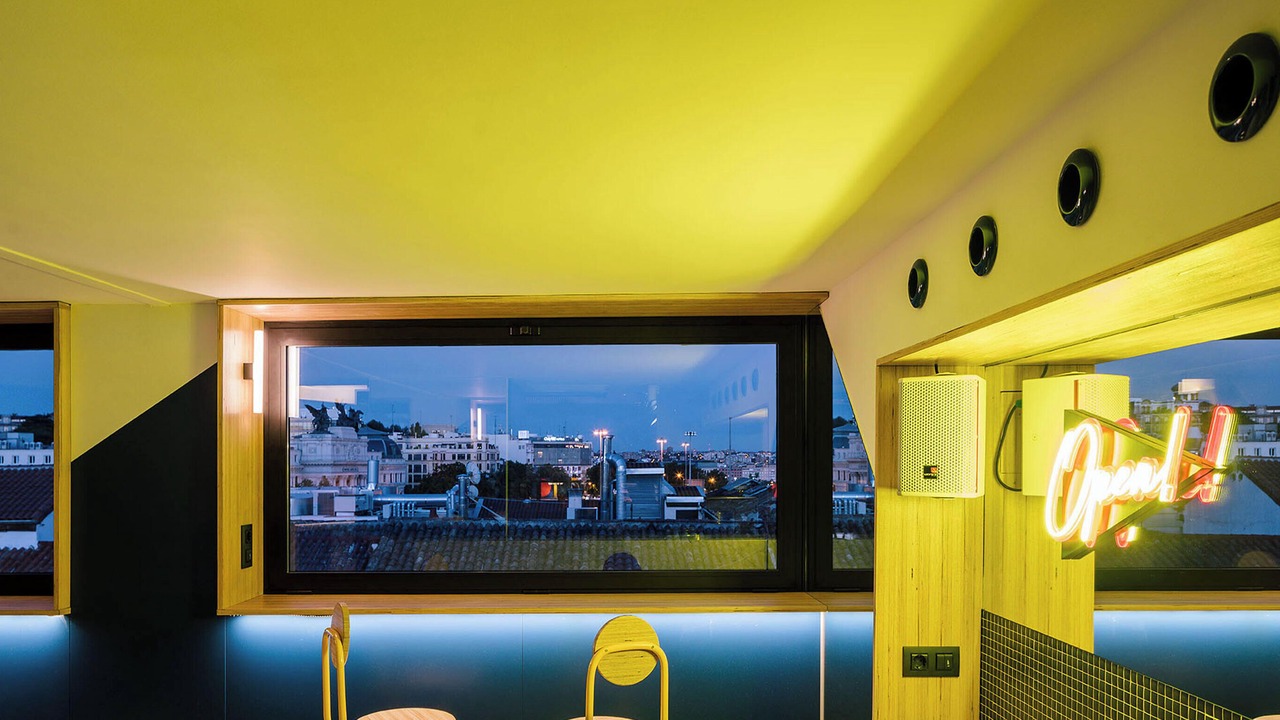 Photo of Patio Balcony in Golden Triangle of Art