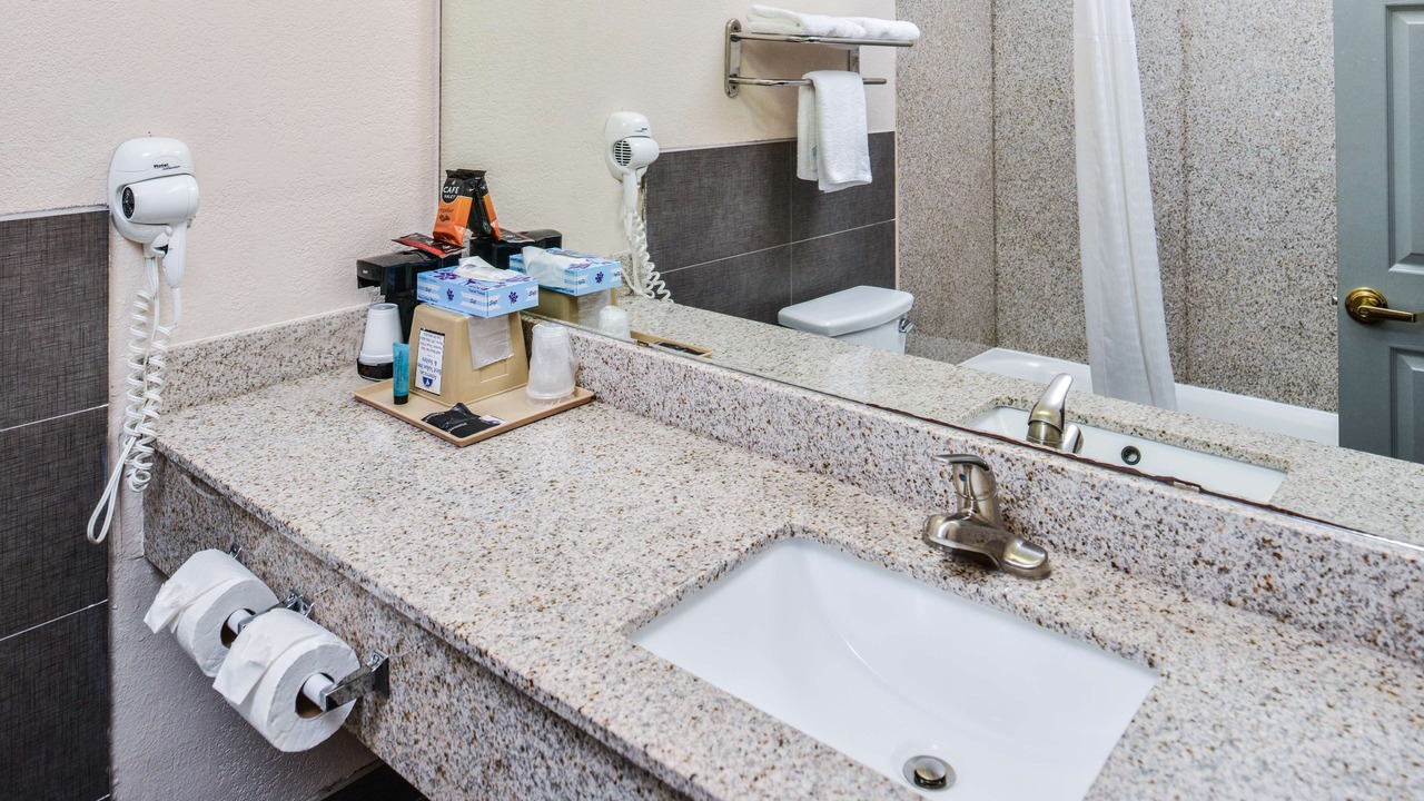 Photo of Others in FM 1960