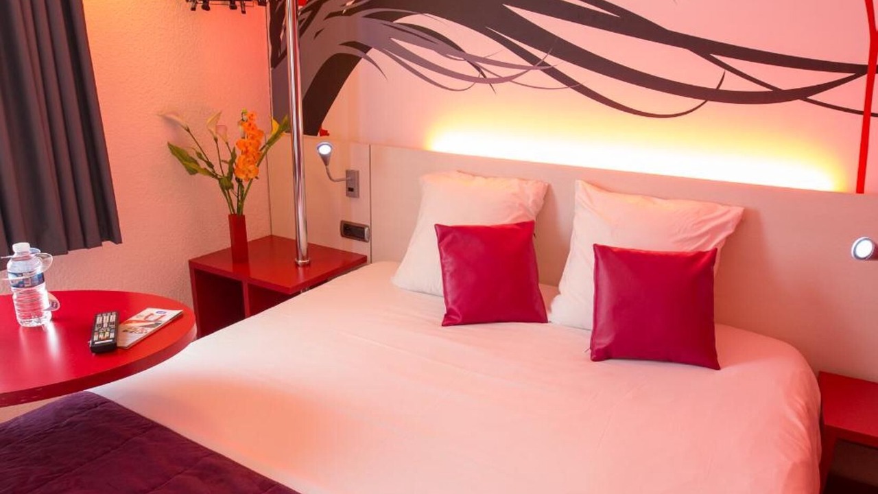 Photo of Others in Sedan