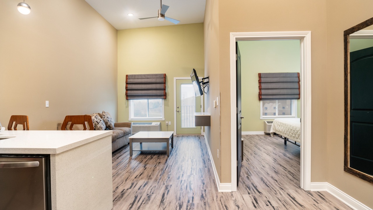 Photo of Others in Bowling Green